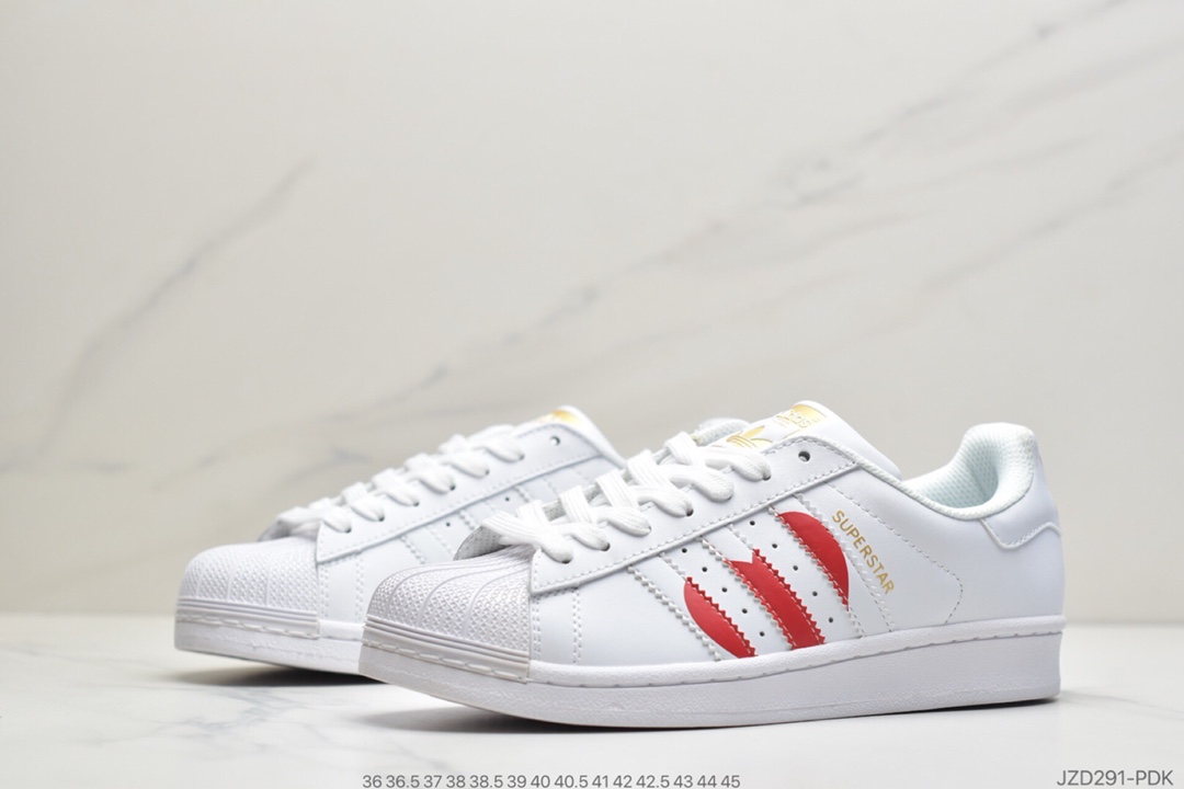 140 公司级阿迪达斯Adidas superstar“Valentine’s Day”贝壳头经典百搭休闲运动板鞋“皮革白红3杠爱心”EG3396