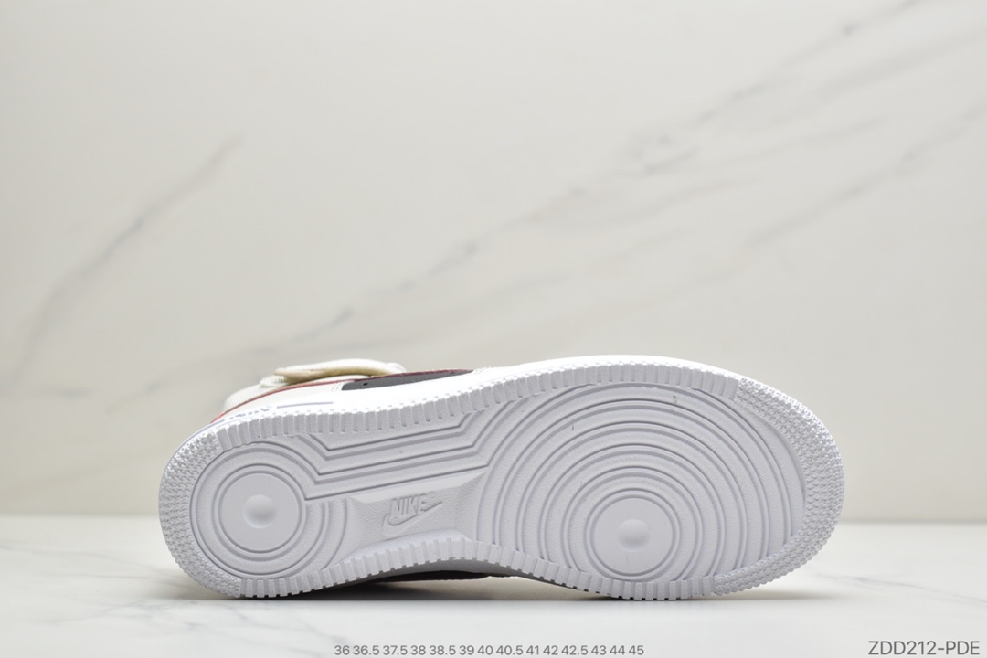 220 公司级Nike Air Force 1 Low ”奶白黑拼接中帮”  DB5080-100
