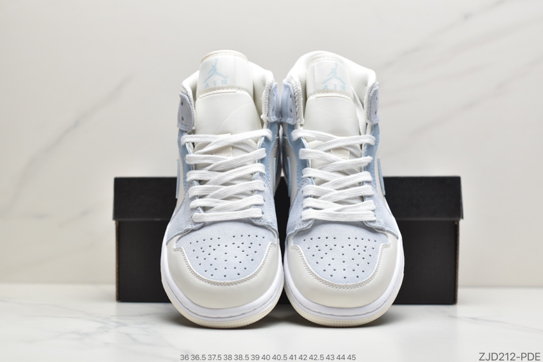 240 公司级Air Jordan 1 Mid AJ1中帮复古篮球鞋 全头层DA4666-100
