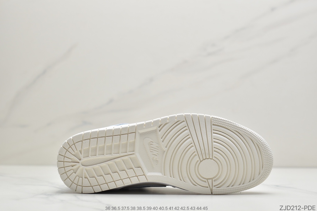 240 公司级Air Jordan 1 Mid AJ1中帮复古篮球鞋 全头层DA4666-100