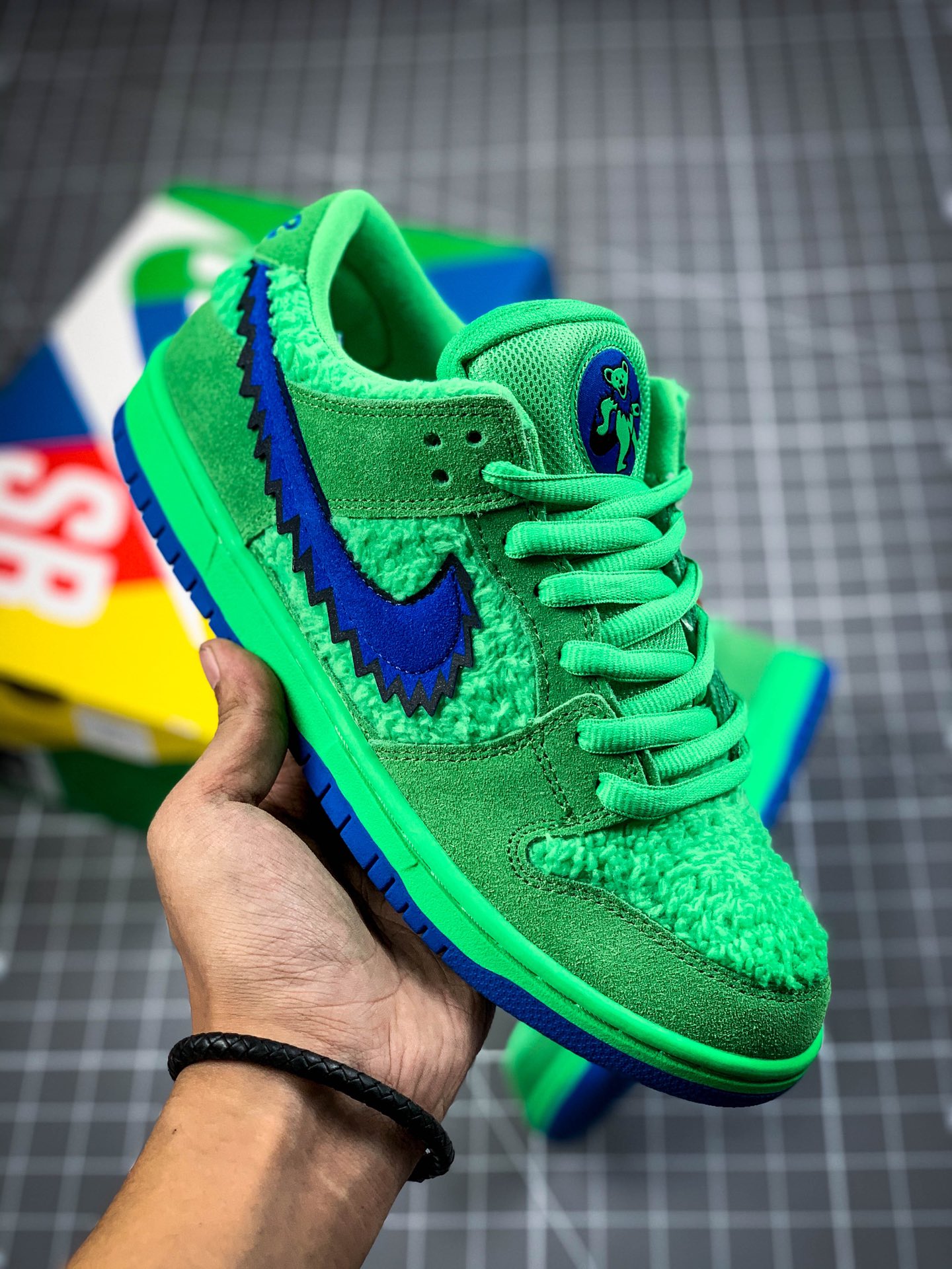 福利特价160 Grateful Dead X Nike SB Dunk L OW “Yellow Bear”黄蓝小熊 货号：CJ5378-700