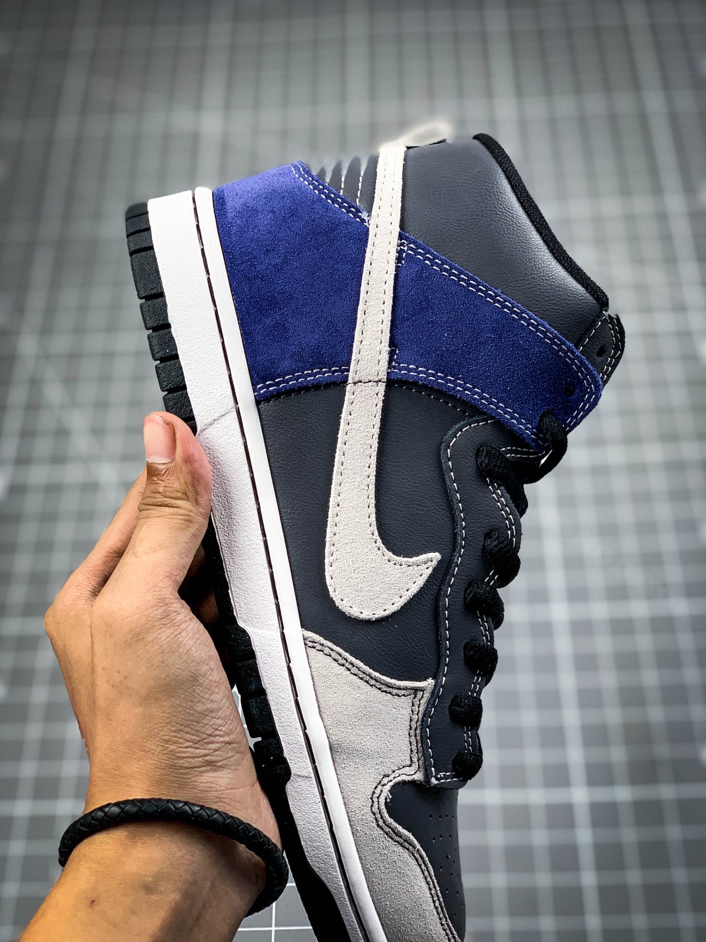 260  Nike SB Zoom Dunk High 高帮运动休闲滑板鞋 305050-015
