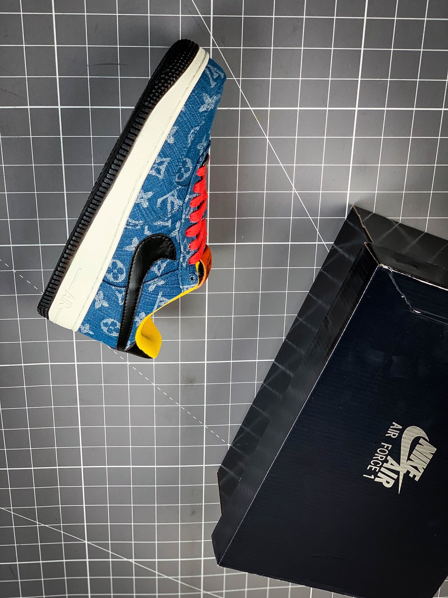 180 耐克Nike AF1 空李军维斯特牛仔系列 LV联名 百搭休闲运板动鞋315111-222