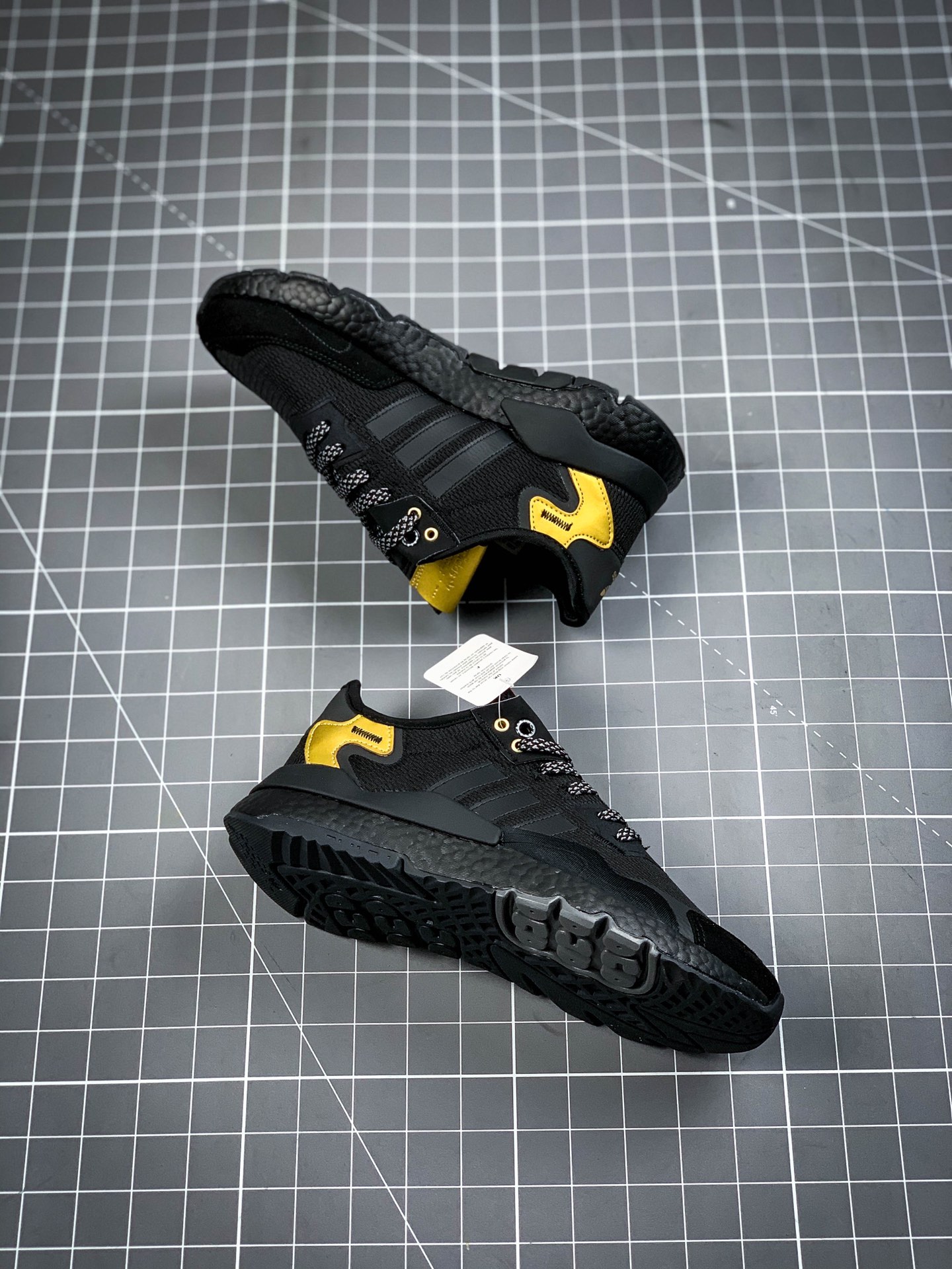 180 AD Nite Jogger 2019 Boost 三叶草 联名夜行者 FW6148