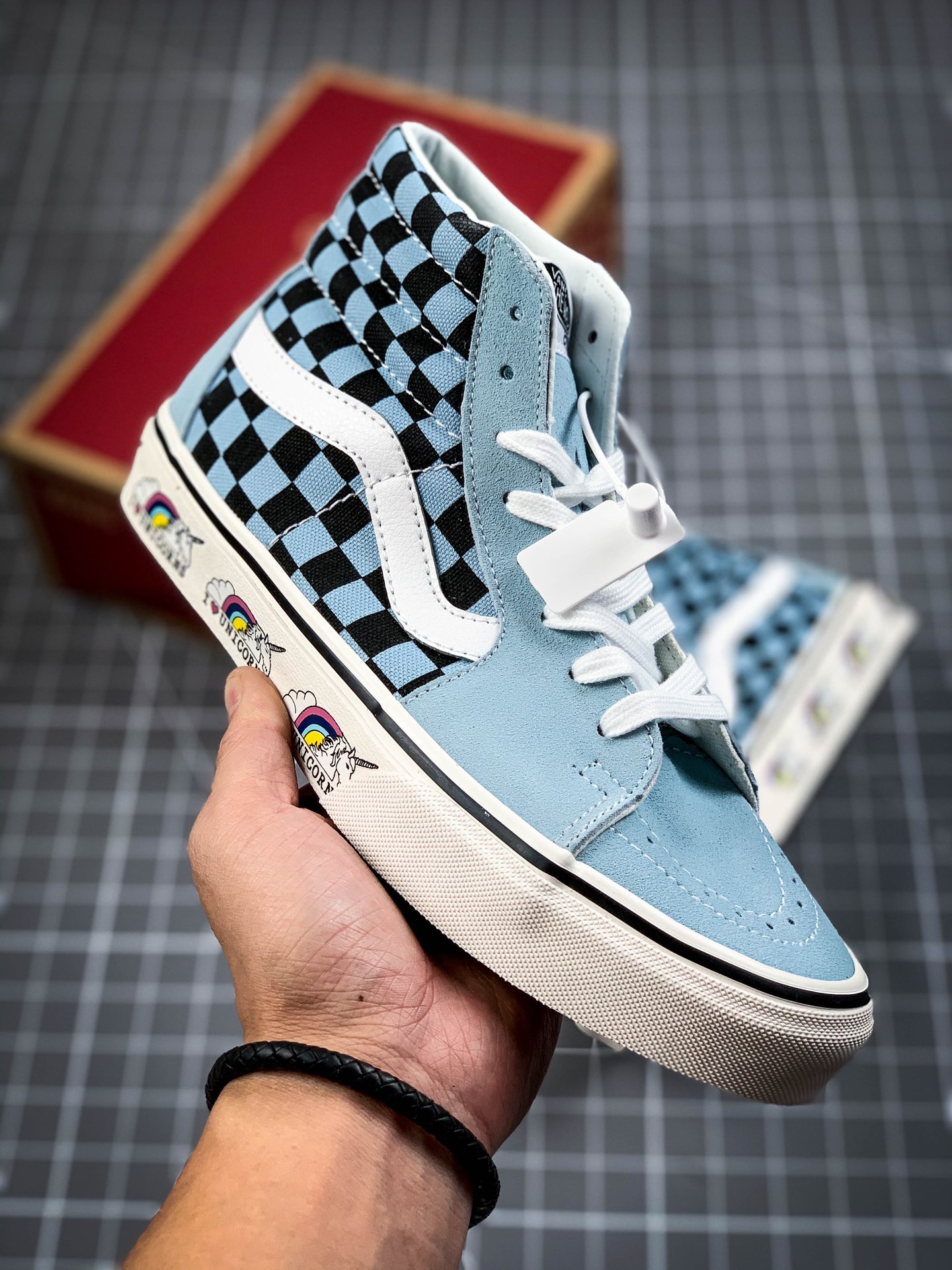 160 独角兽 #万斯 #Vans 浅蓝色  蓝白色SK8系列 卡通涂鸦 网红元素 独角兽再度来袭 Vans Sk8-Hi Unicorn 万斯 VN0A5HXV505