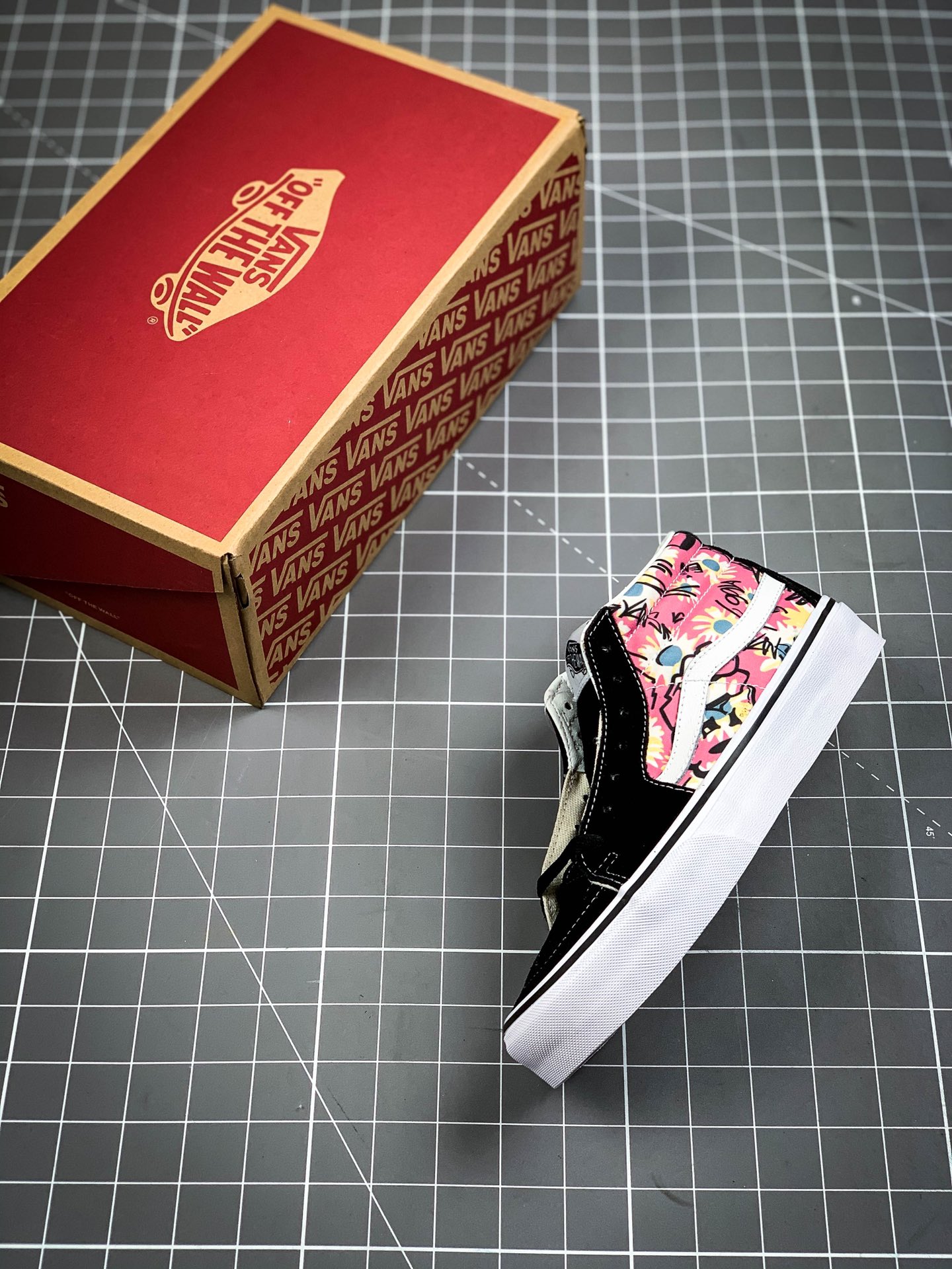150 海外代购官网预售 Vans SK8-mid  中帮万斯复古印花涂鸦