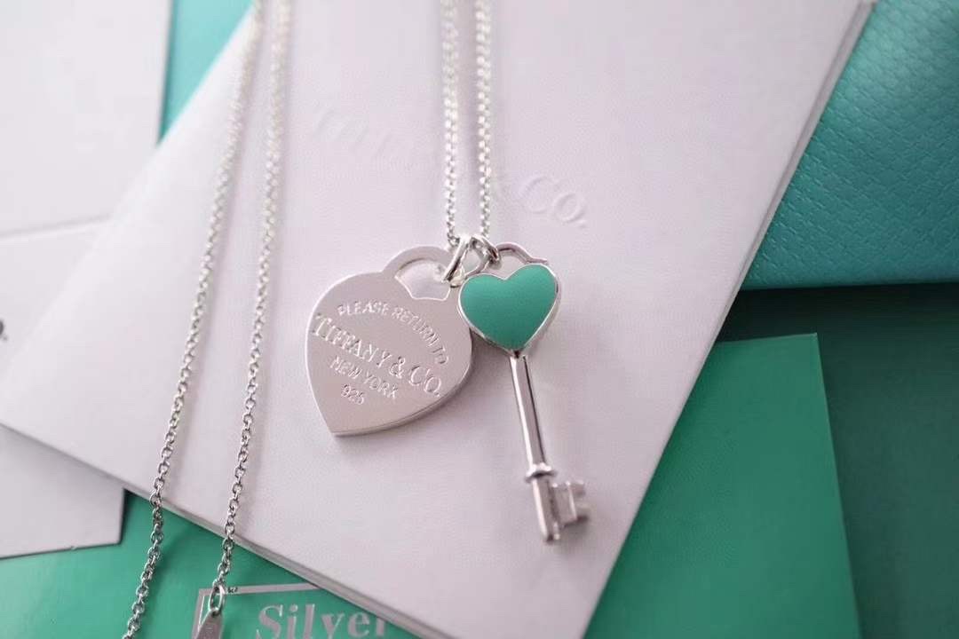 Tiffany & Co. 925纯银Tiffany&Co.珐琅爱心钥匙