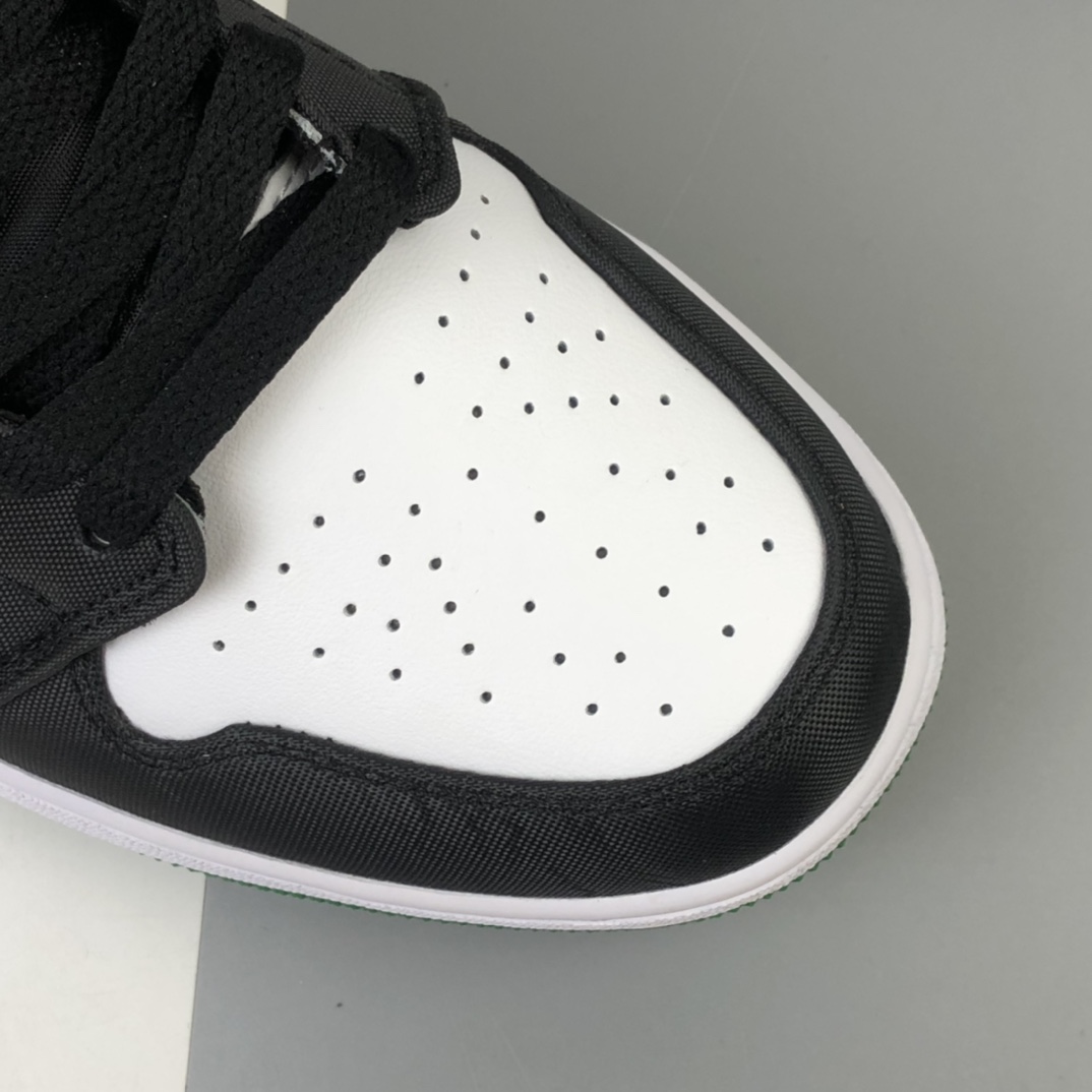 260 Air Jordan 1 Mid AJ1 乔1 中帮百搭休闲运动板鞋 852542-101