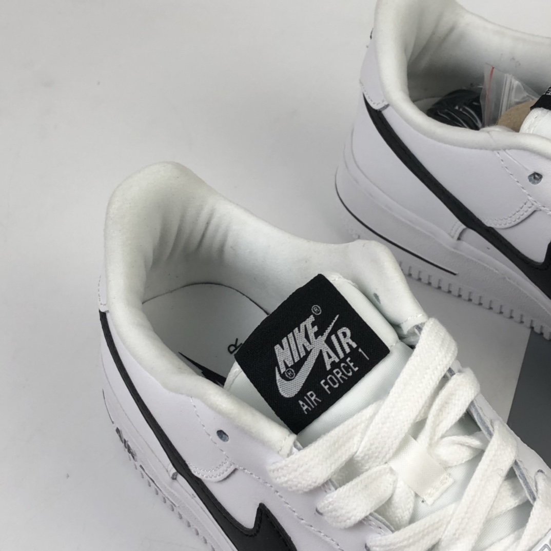 180 Nike M AF 1-1 UPSTEP 空军一号低帮 白黑勾 CT7724-100