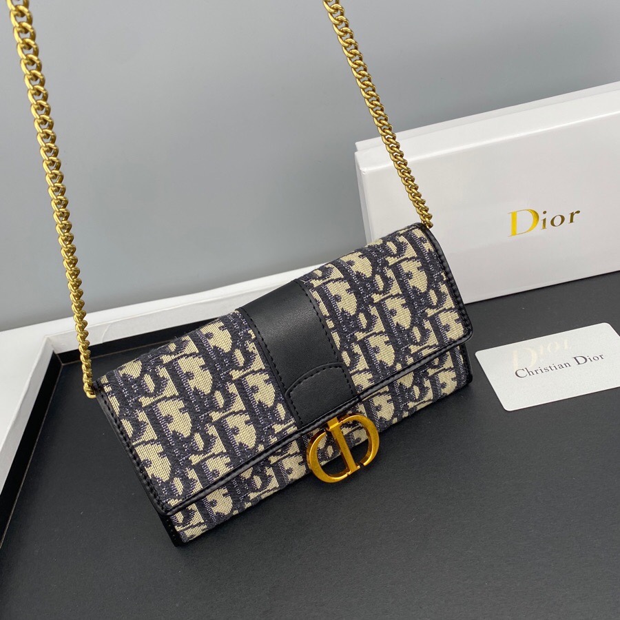 Dior CD字母装饰 19*10.5*3.5