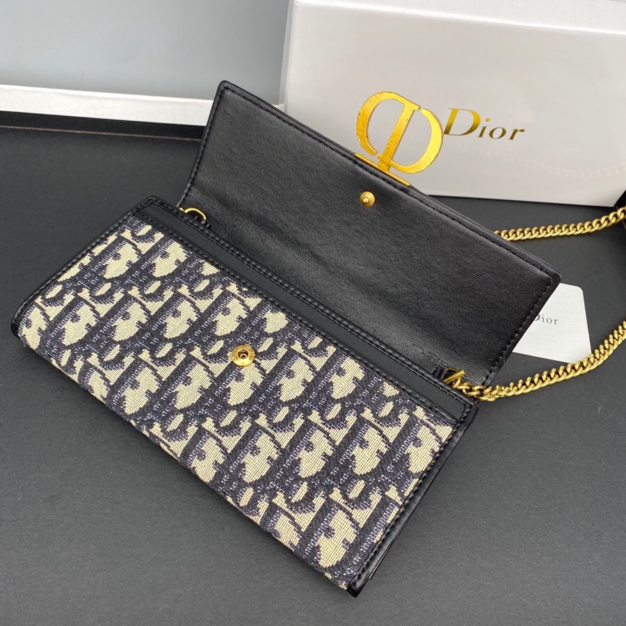 Dior CD字母装饰 19*10.5*3.5