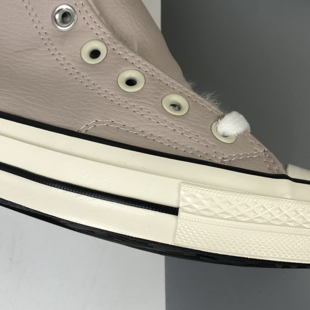 150 加绒款 Converse Chuck 70s 匡威浅粉皮面高帮休闲板鞋 569514C