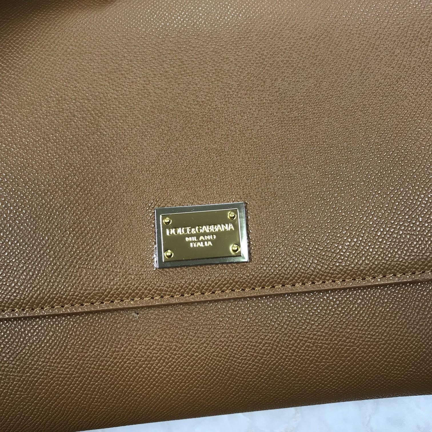 Luxury Platinum Gift Bags with Imported Palm-Grained Pelts and Original Hardware - 图片 3