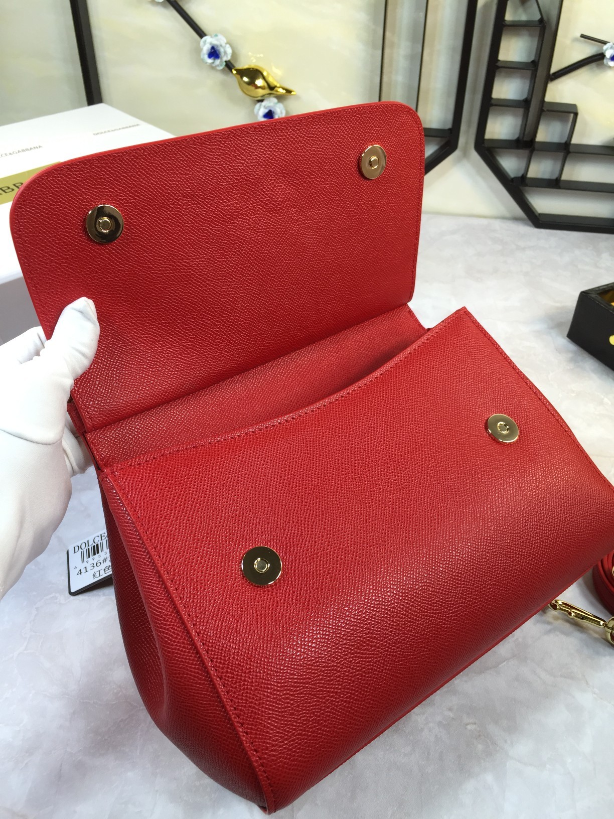 Luxurious Platinum Gift Bags with Imported Palm-Grained Pelts and Original Hardware - 图片 7