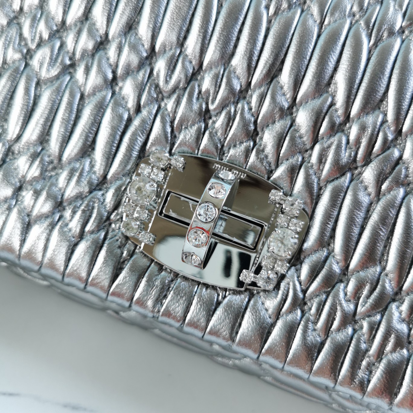 MIUMIU缪缪小提花皱褶凸纹压花钻石链条包5BD233