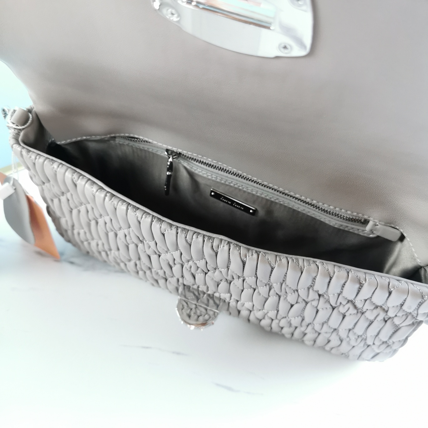 MIUMIU缪缪小提花皱褶凸纹压花钻石链条包5BD233