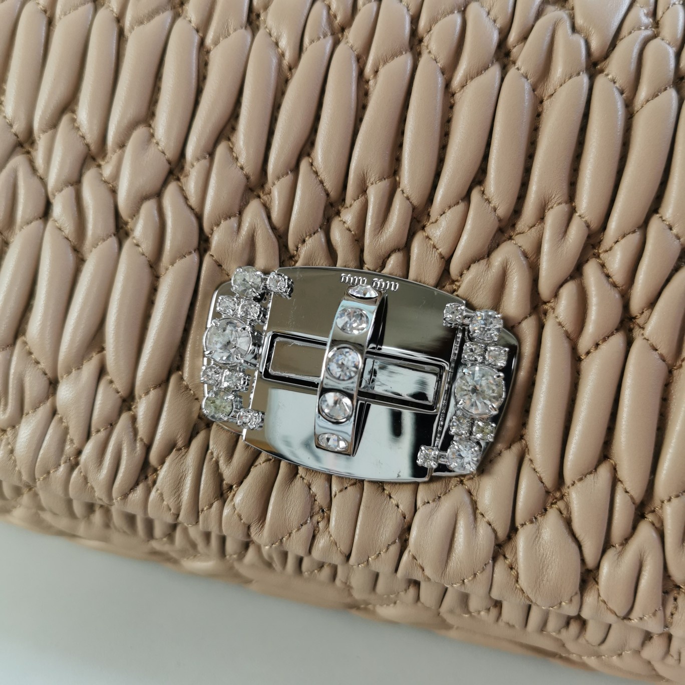 MIUMIU缪缪小提花皱褶凸纹压花钻石链条包5BD233