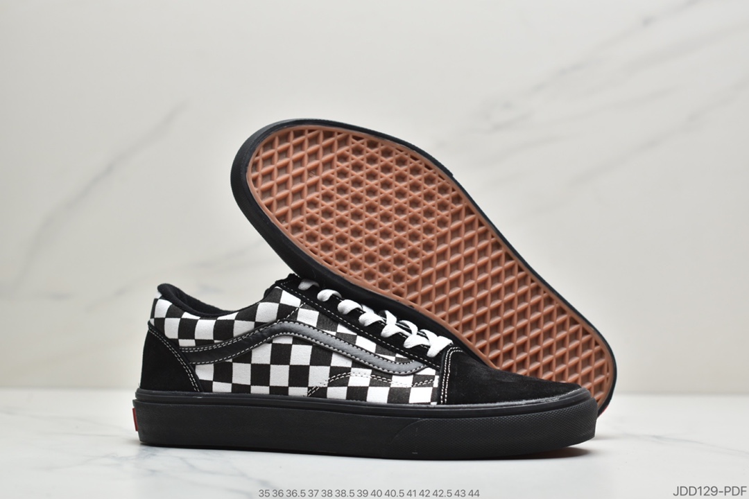 120 公司级 Vans 最新的艺术家联名是与 BJ Betts 一同打造GX18