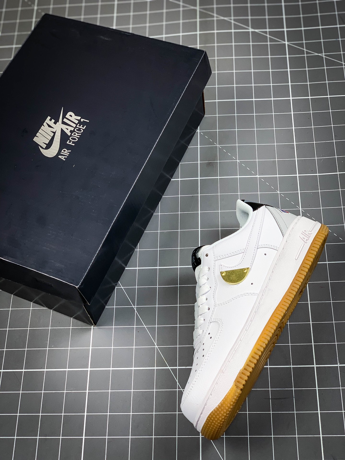 200 公司级NIKE AIR FORCE 1 LOW RELEASING WITH ACG VIBES “NBA联名黑” 款空军一号CT2298-001