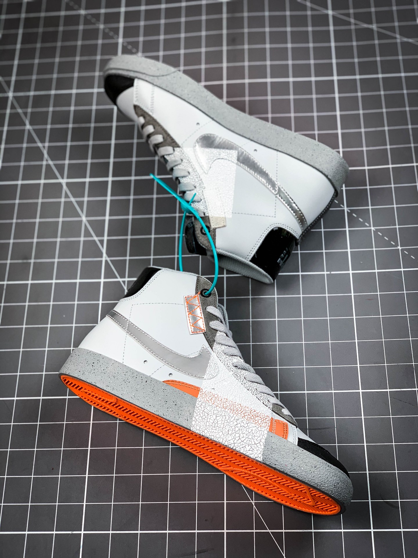 200  耐克 开拓者 这款以上海为主题的Blazer Mid 77 Vintage DC9170-001