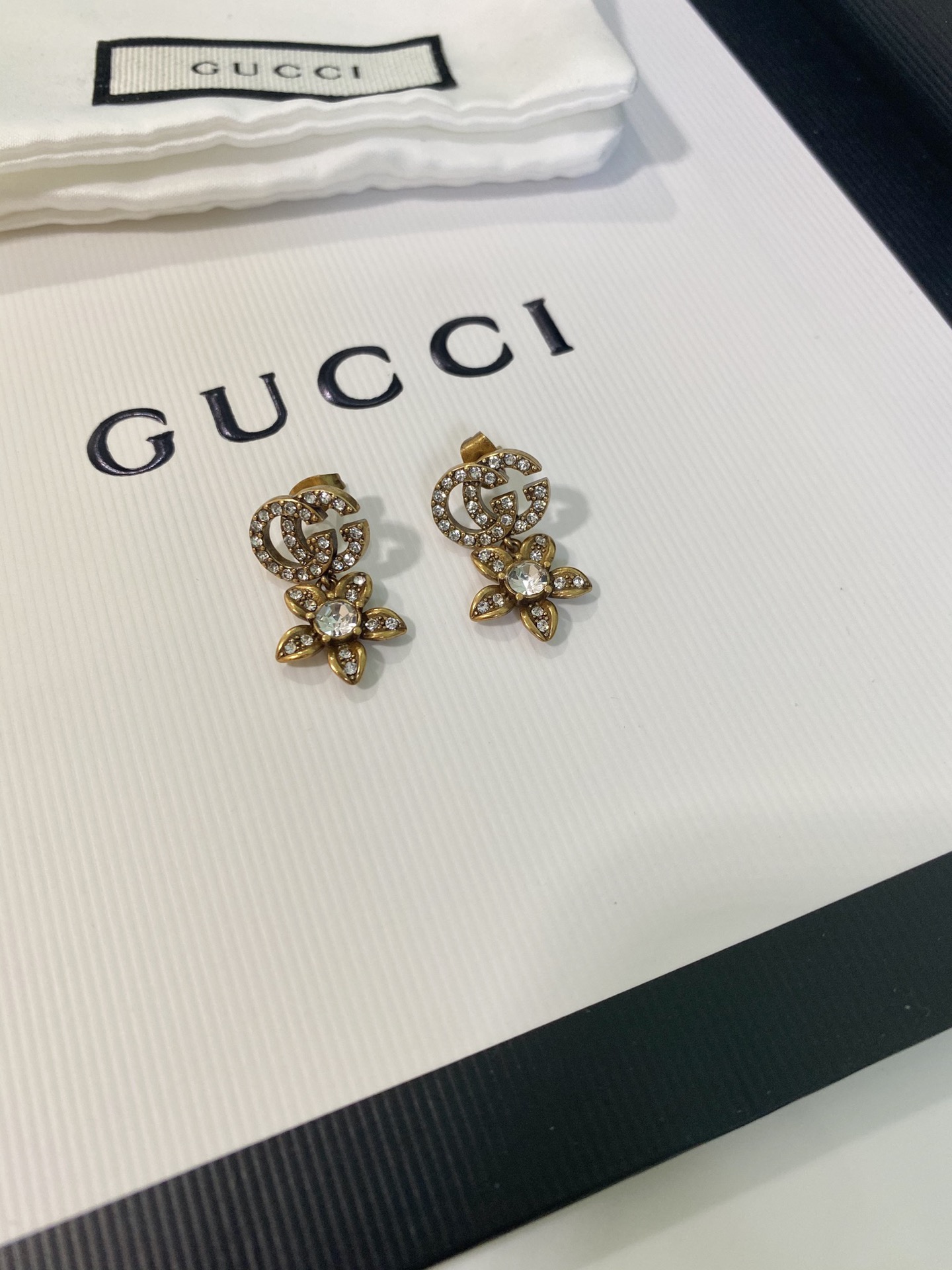 路易威登 Louis Vuitton 高定典藏高定典雅奢华珠宝首饰项链手链戒指 #2D48BD9D 3
