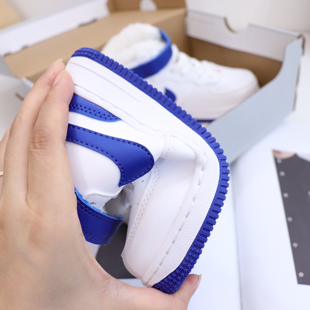 图片[9]-，号码26-37 ＮＫ加绒空军一号高帮童鞋 空军系列的高颜值，注定备受追捧！ 趣味十足，尽显潮流气息。💯运动感十足的AF1搭配青春系的颜色，清新帅气阳光朝气！非常适合活泼爱动的宝宝！除了鞋头没有加绒全鞋加绒✅鞋垫也是加绒🦶-选品中心