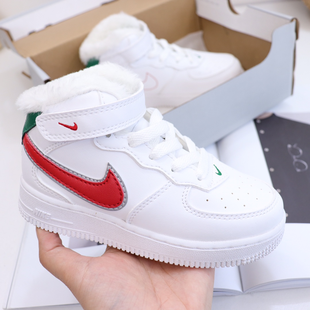图片[7]-，号码26-37 ＮＫ加绒空军一号高帮童鞋 空军系列的高颜值，注定备受追捧！ 趣味十足，尽显潮流气息。💯运动感十足的AF1搭配青春系的颜色，清新帅气阳光朝气！非常适合活泼爱动的宝宝！除了鞋头没有加绒全鞋加绒✅鞋垫也是加绒🦶-选品中心