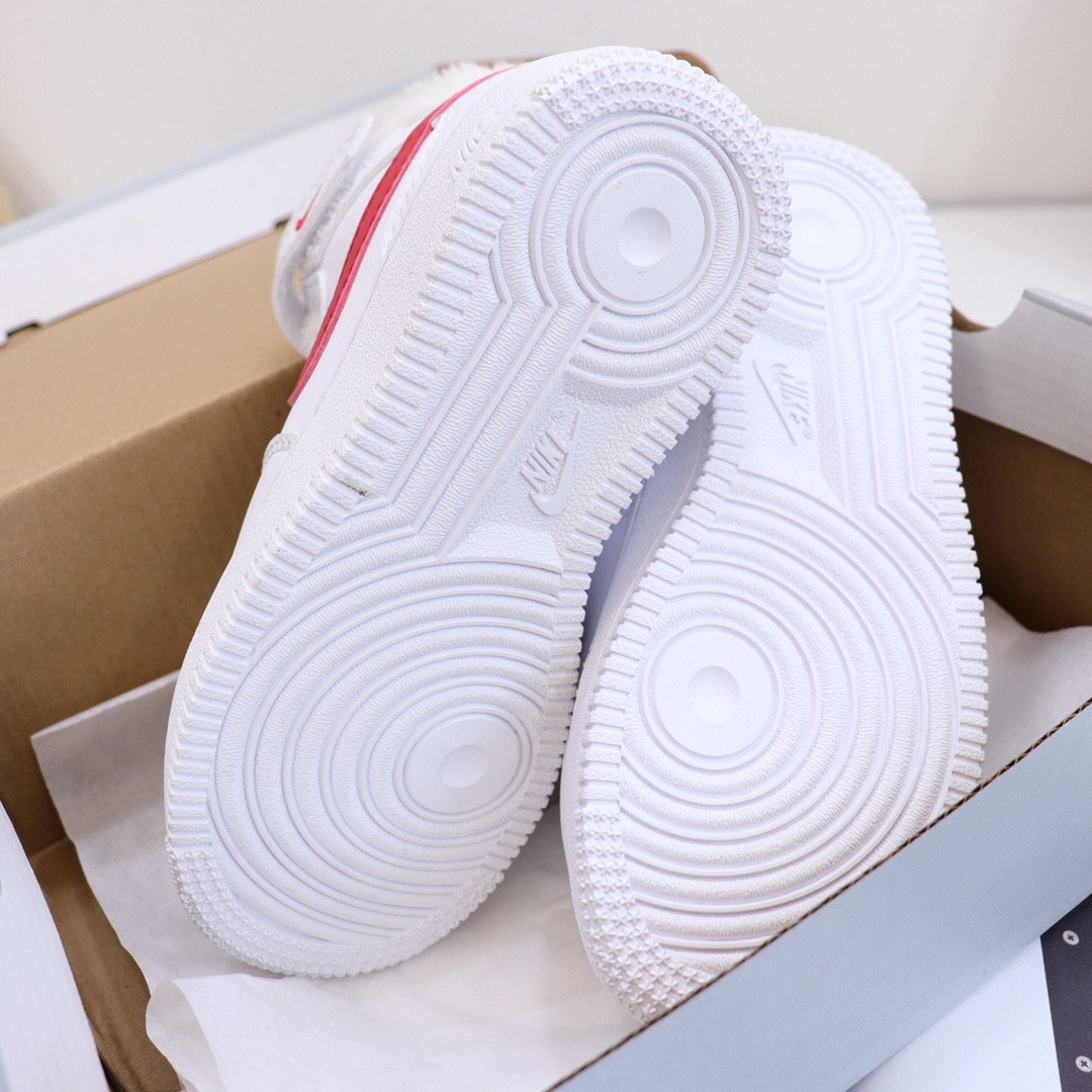 图片[6]-，号码26-37 ＮＫ加绒空军一号高帮童鞋 空军系列的高颜值，注定备受追捧！ 趣味十足，尽显潮流气息。💯运动感十足的AF1搭配青春系的颜色，清新帅气阳光朝气！非常适合活泼爱动的宝宝！除了鞋头没有加绒全鞋加绒✅鞋垫也是加绒🦶-选品中心