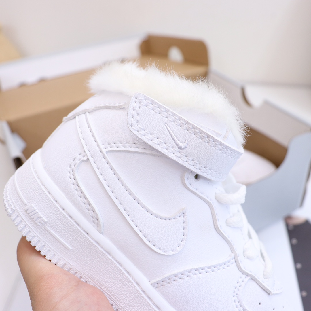 图片[9]-，号码26-37 ＮＫ加绒空军一号高帮童鞋 空军系列的高颜值，注定备受追捧！ 趣味十足，尽显潮流气息。💯运动感十足的AF1搭配青春系的颜色，清新帅气阳光朝气！非常适合活泼爱动的宝宝！除了鞋头没有加绒全鞋加绒✅鞋垫也是加绒🦶-选品中心