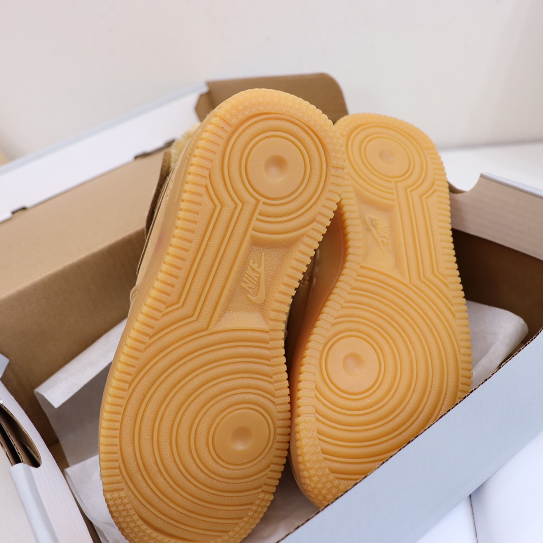 图片[6]-，号码26-37 ＮＫ加绒空军一号高帮童鞋 空军系列的高颜值，注定备受追捧！ 趣味十足，尽显潮流气息。💯运动感十足的AF1搭配青春系的颜色，清新帅气阳光朝气！非常适合活泼爱动的宝宝！除了鞋头没有加绒全鞋加绒✅鞋垫也是加绒🦶-选品中心