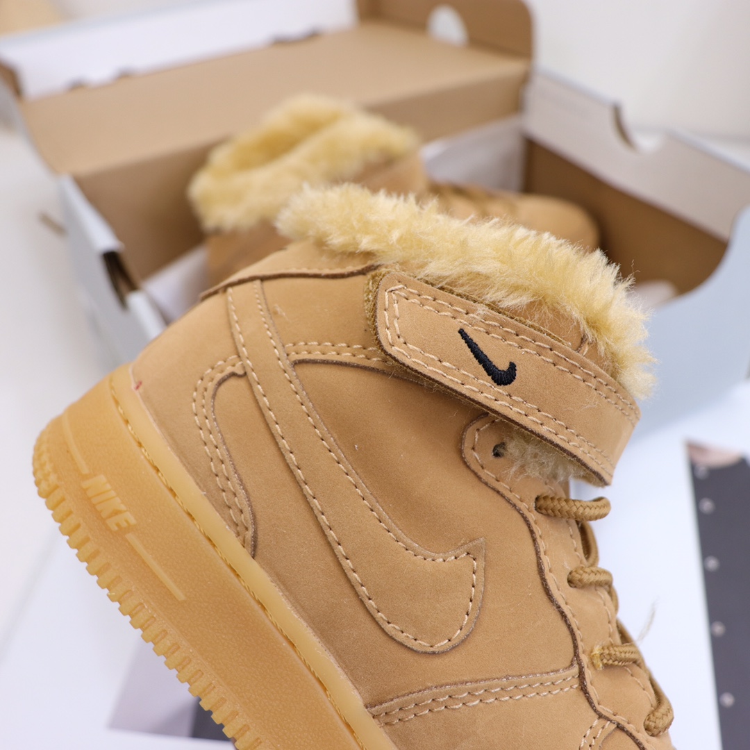 图片[9]-，号码26-37 ＮＫ加绒空军一号高帮童鞋 空军系列的高颜值，注定备受追捧！ 趣味十足，尽显潮流气息。💯运动感十足的AF1搭配青春系的颜色，清新帅气阳光朝气！非常适合活泼爱动的宝宝！除了鞋头没有加绒全鞋加绒✅鞋垫也是加绒🦶-选品中心