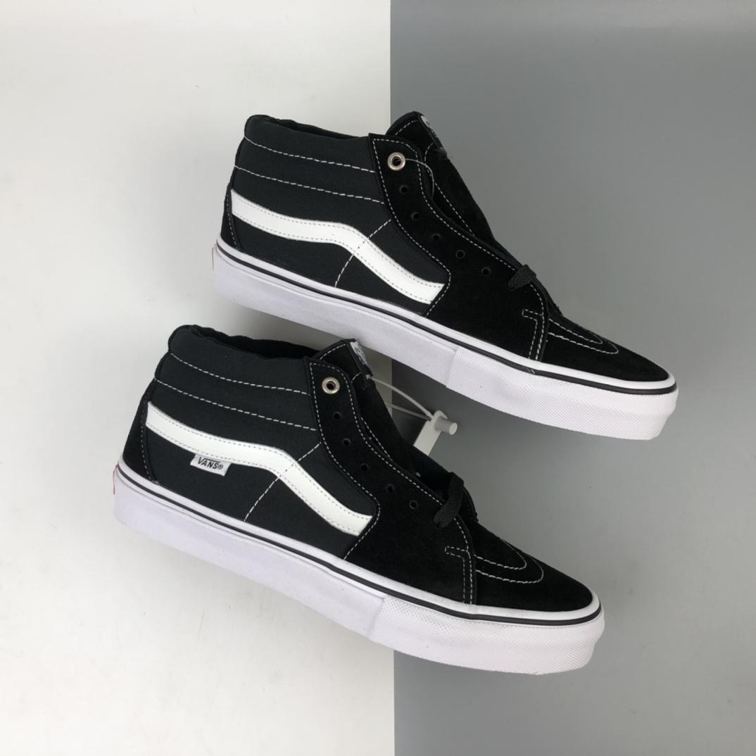 140 Vans Sk8-Mid Pro Antihero 中帮经典黑白专业滑板鞋 VN0A34UY28