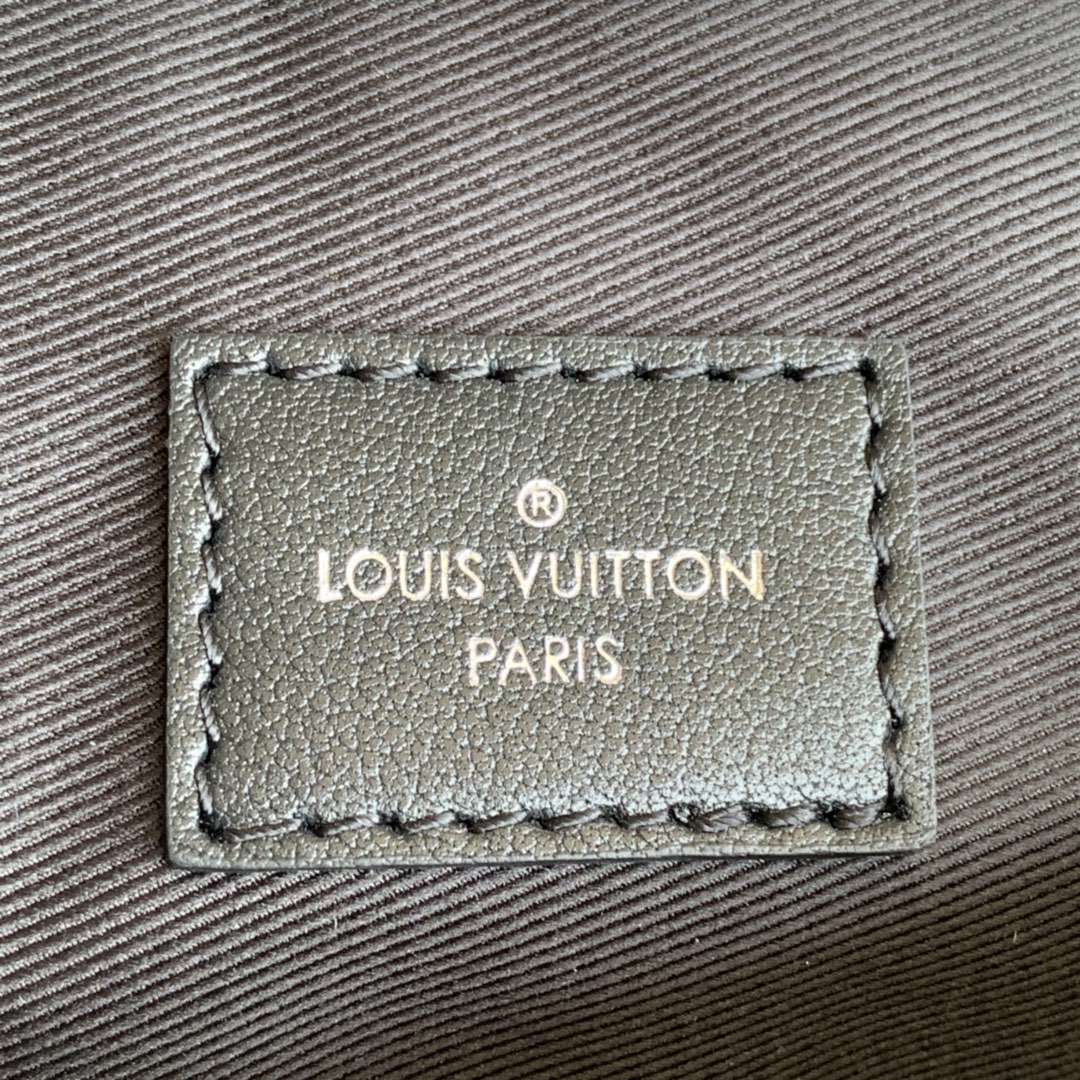 Louis Vuitton LV District 中号邮差包 N40350