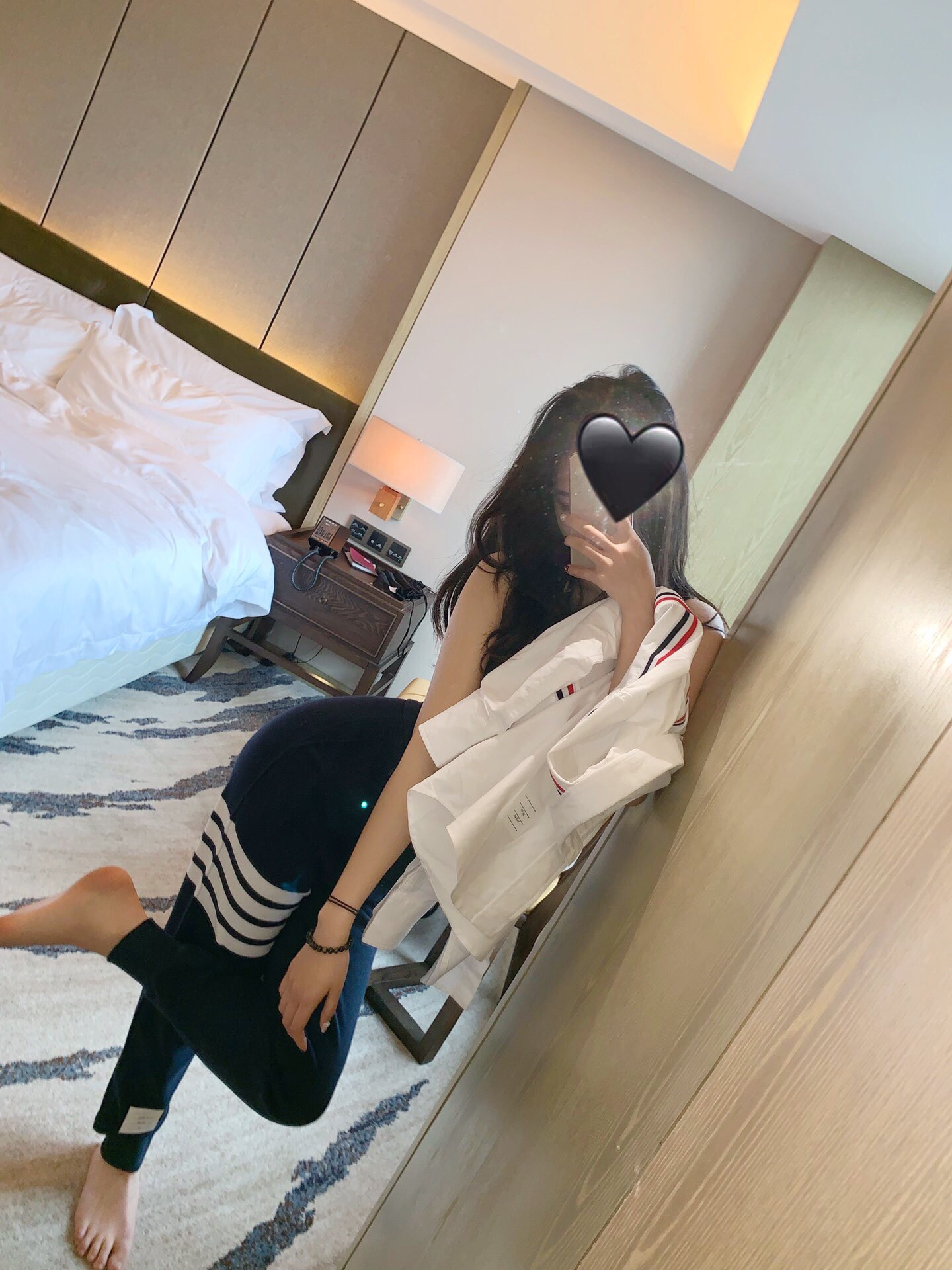 黑色上身图