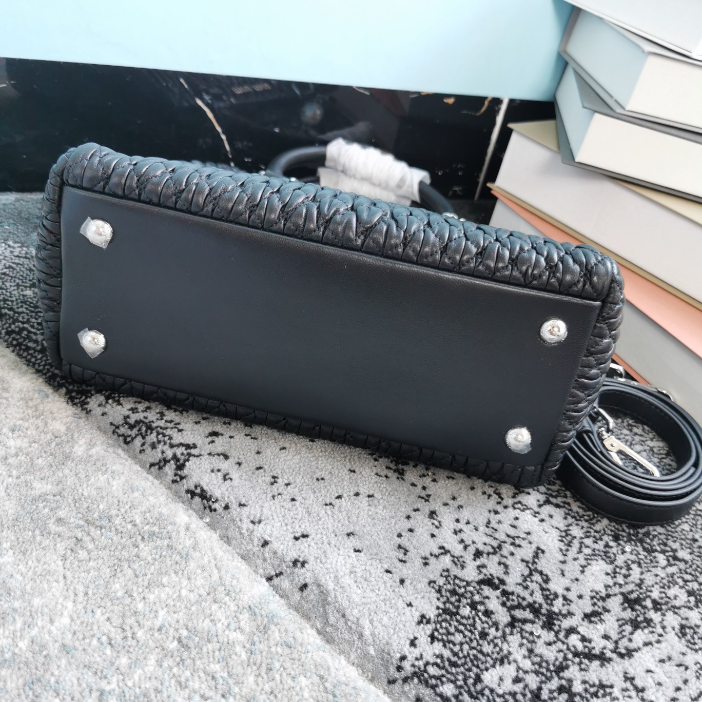 MIUMIU缪缪顶级进口CIoquel软羊皮新款水晶链钻包5BA067