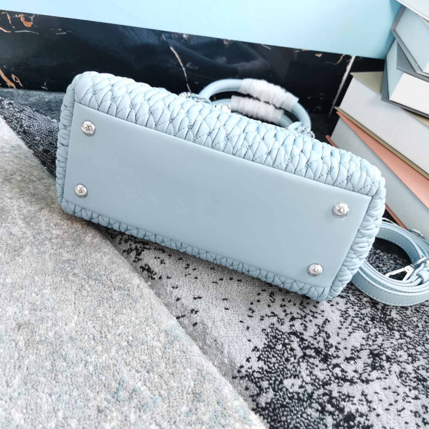 MIUMIU缪缪顶级进口CIoquel软羊皮新款水晶链钻包5BA067