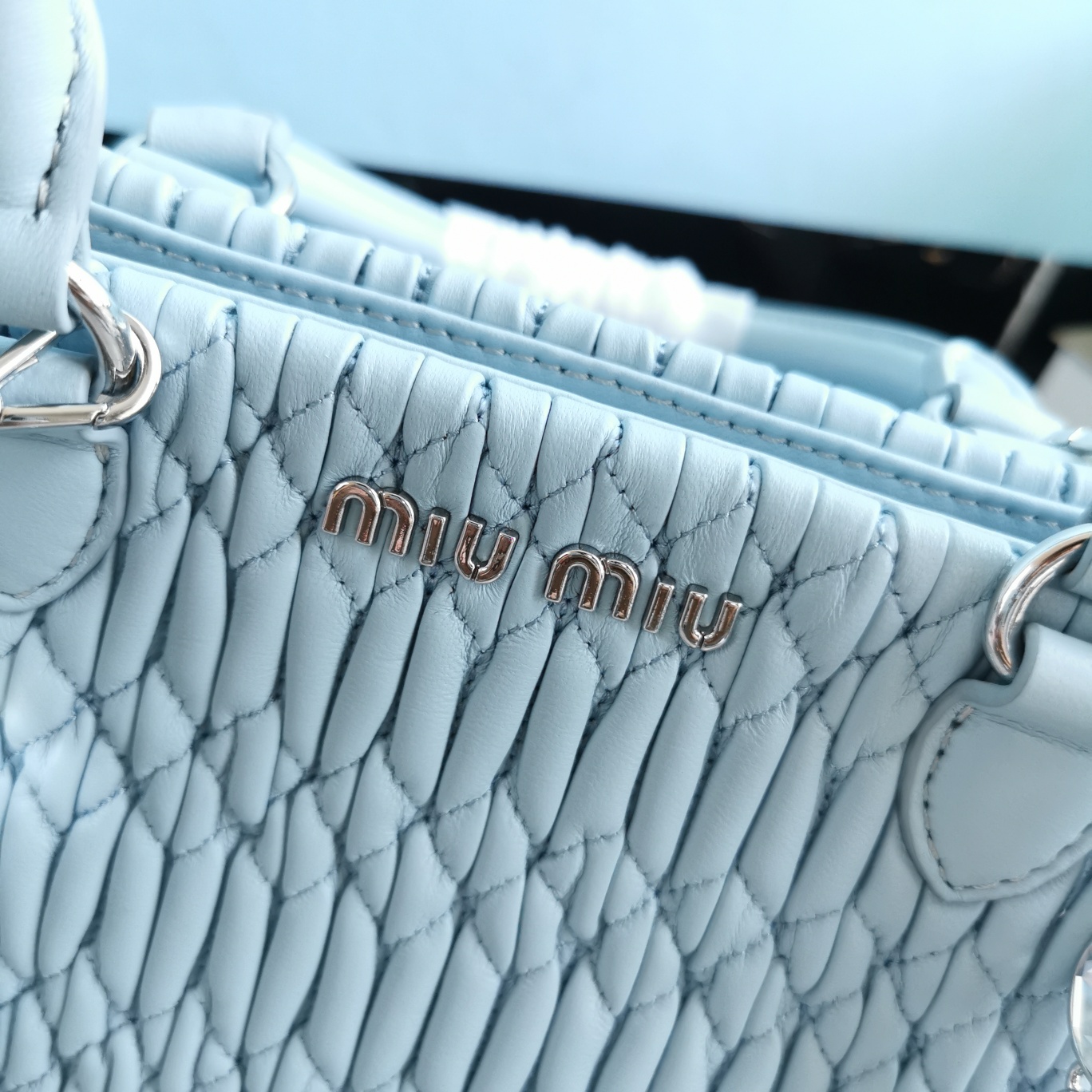 MIUMIU缪缪顶级进口CIoquel软羊皮新款水晶链钻包5BA067