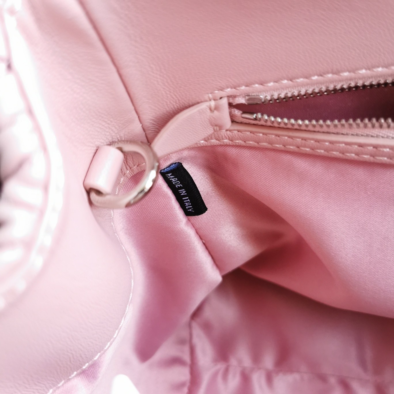 MIUMIU缪缪顶级进口CIoquel软羊皮新款水晶链钻包5BA067