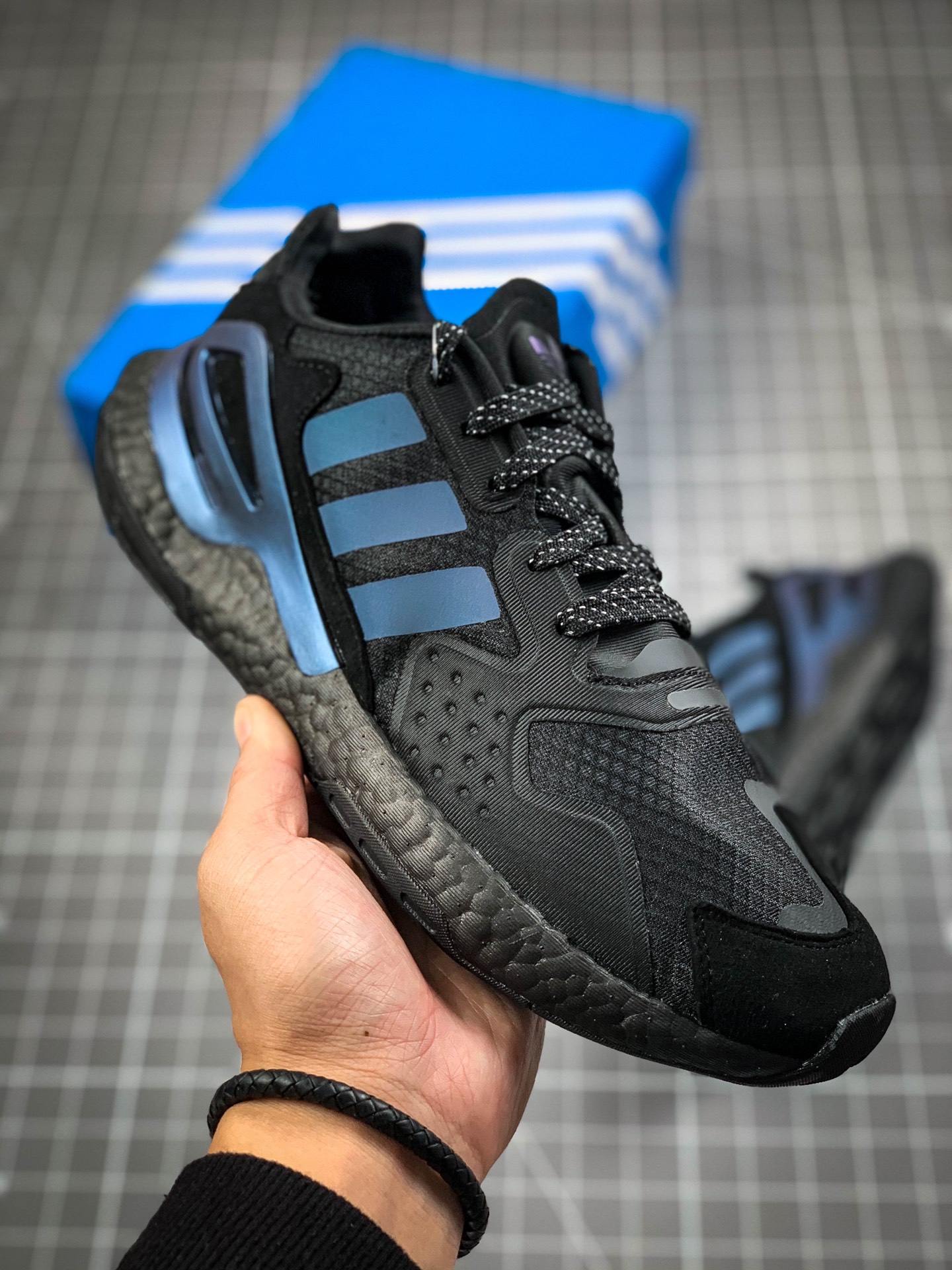 200 Adidas 阿迪达斯 Day Jogger 夜行者二代 爆米花大底复古跑鞋 FY3015