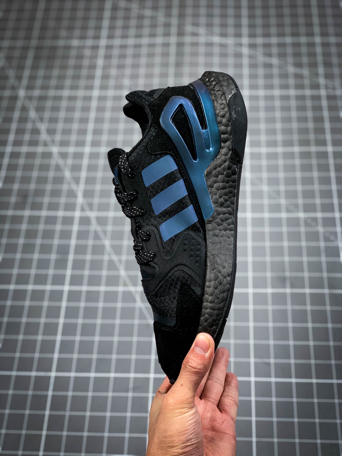 200 Adidas 阿迪达斯 Day Jogger 夜行者二代 爆米花大底复古跑鞋 FY3015