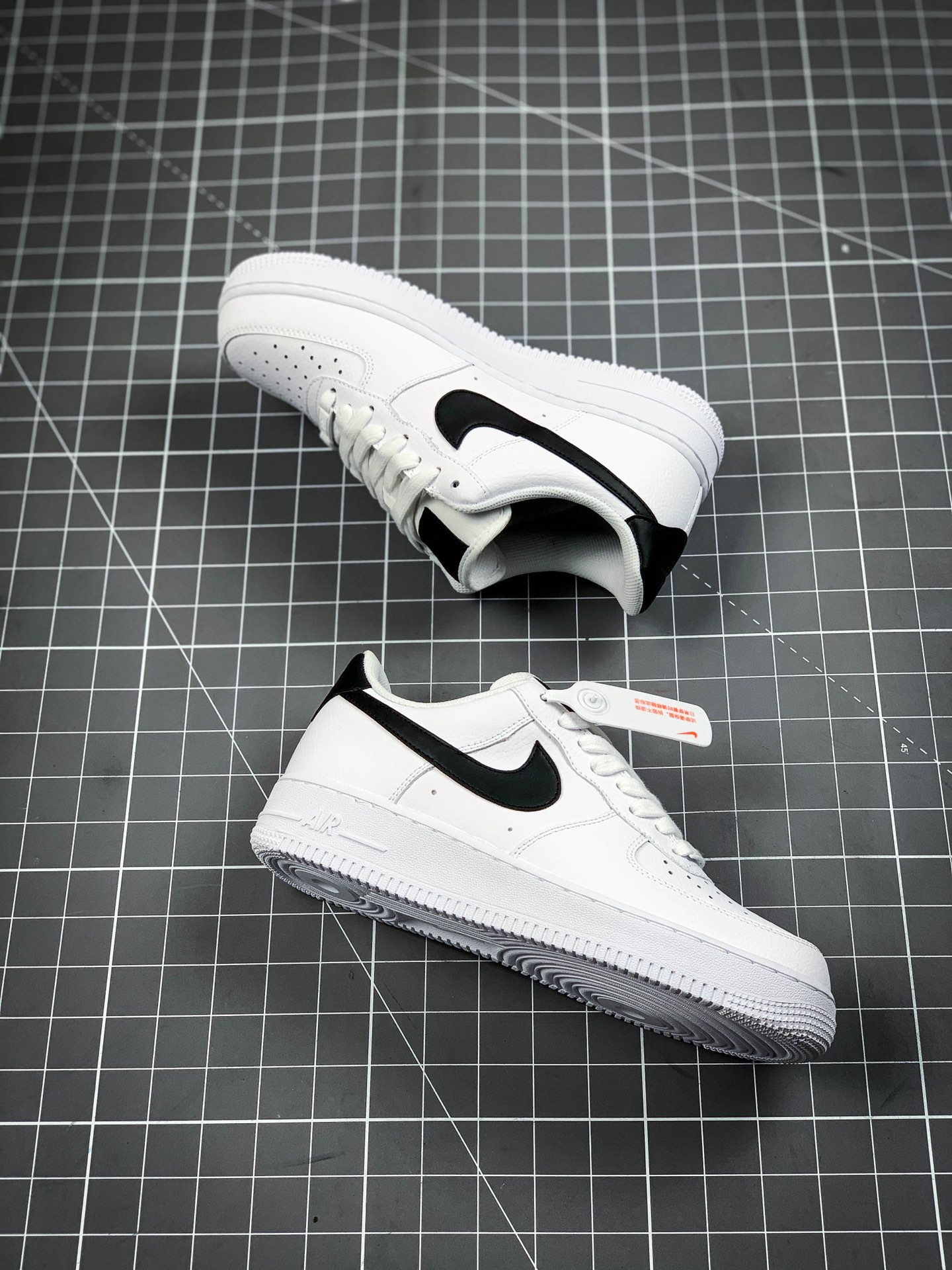 200 公司级 Nike Air Force 1 Lo ”白黑标”  低帮休闲运动板鞋315115-152