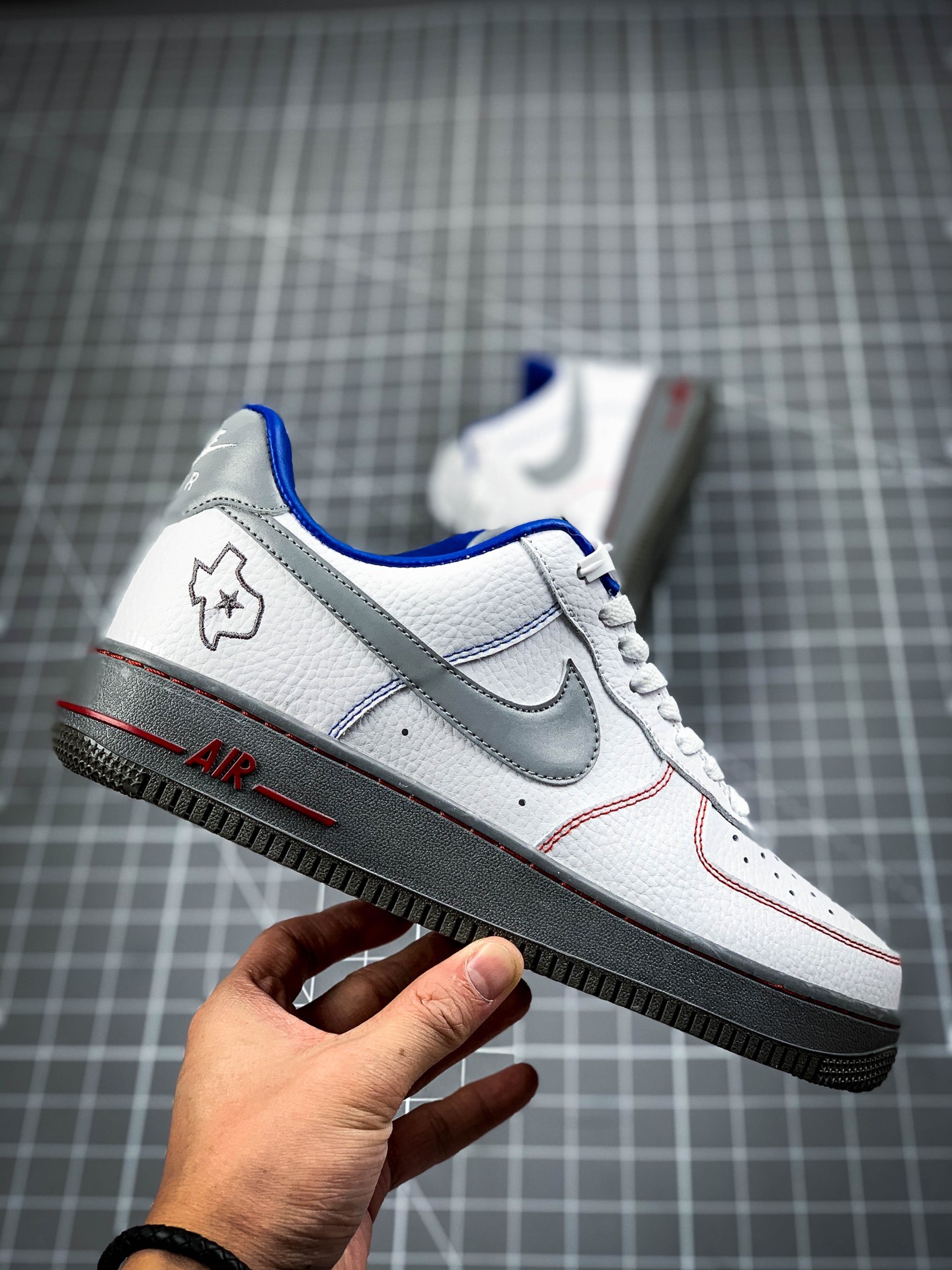 200 公司级 Nike Air Force 1 Low休斯顿城市限定 空军一号低帮休闲板鞋 超强3M反光 DH0902-108