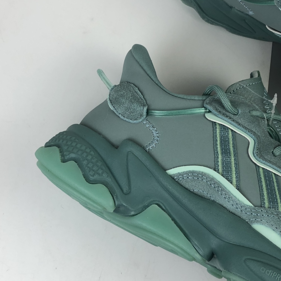160 Adidas Originals Ozweego W  阿迪达斯三叶草复古3M反光透气跑步鞋 FZ1961