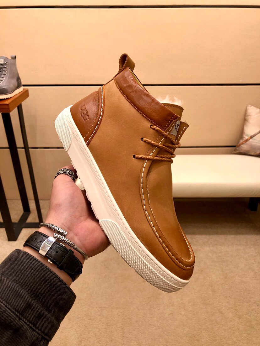 （真全羊毛里不加丝假毛）【UGG男鞋】 版型好到不多说，品质、做工、材料再度升级帅气来袭👏俊朗的外形👏精