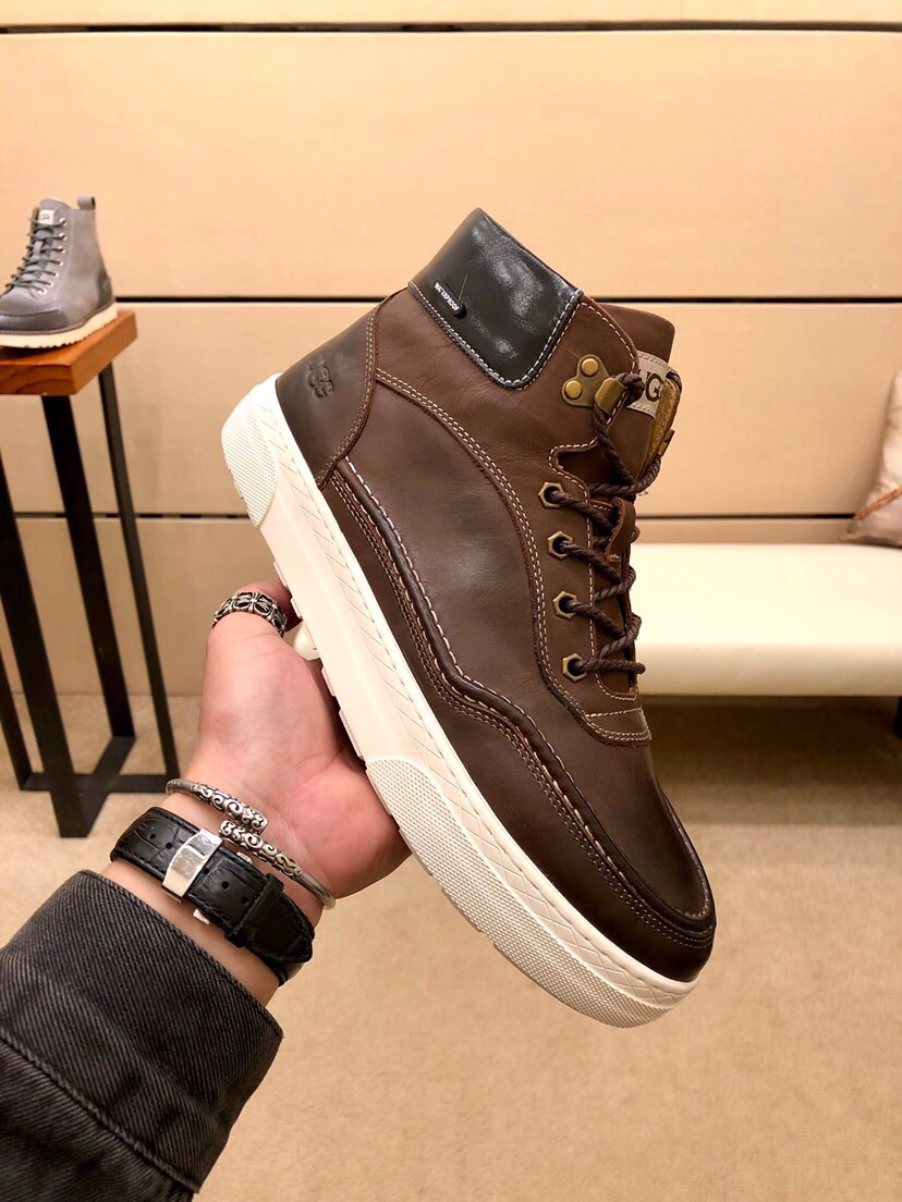 （真全羊毛里不加丝假毛）【UGG男鞋】 版型好到不多说，品质、做工、材料再度升级帅气来袭👏俊朗的外形👏精