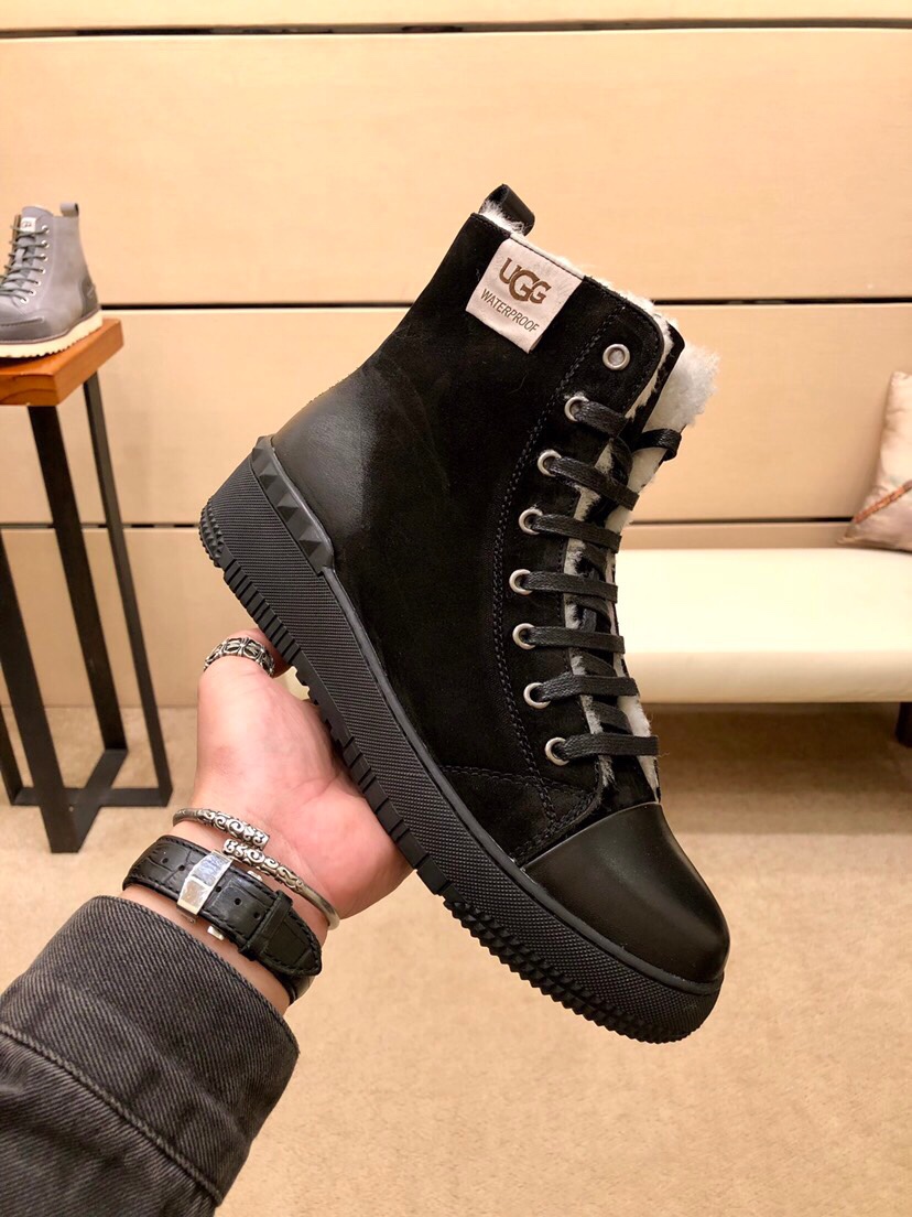 （真全羊毛里不加丝假毛）【UGG男鞋】 版型好到不多说，品质、做工、材料再度升级帅气来袭👏俊朗的外形👏精