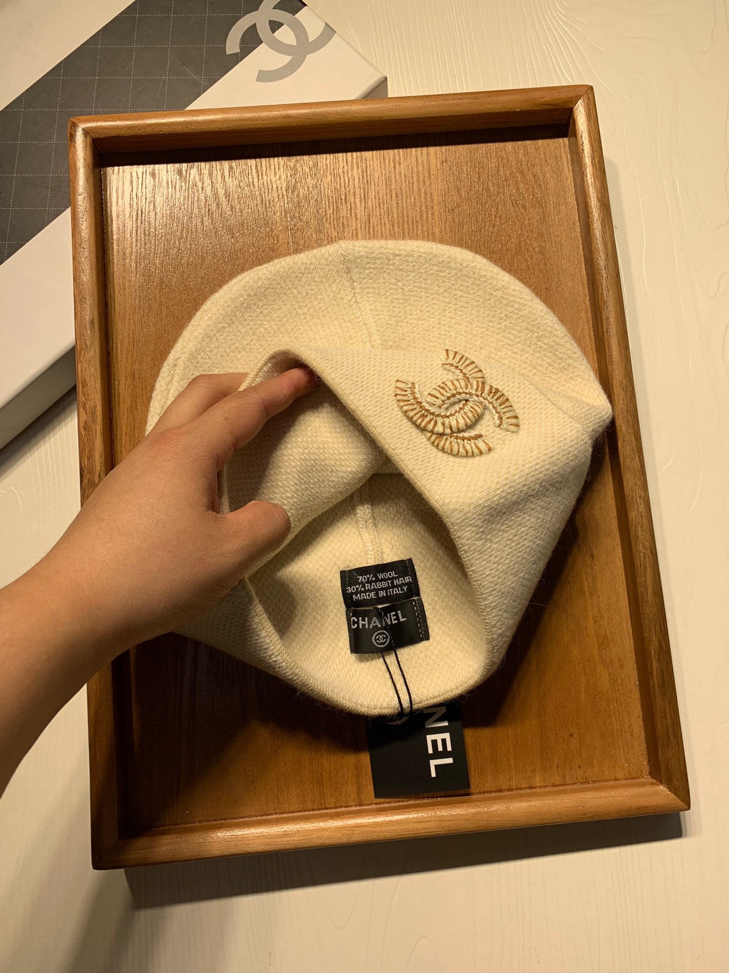 🌹。C家。【羊毛单帽】客供小羊毛！珍贵典藏的灵魂帽子！客供色纱.每个颜色都非常好看！经典！手感软腻.70