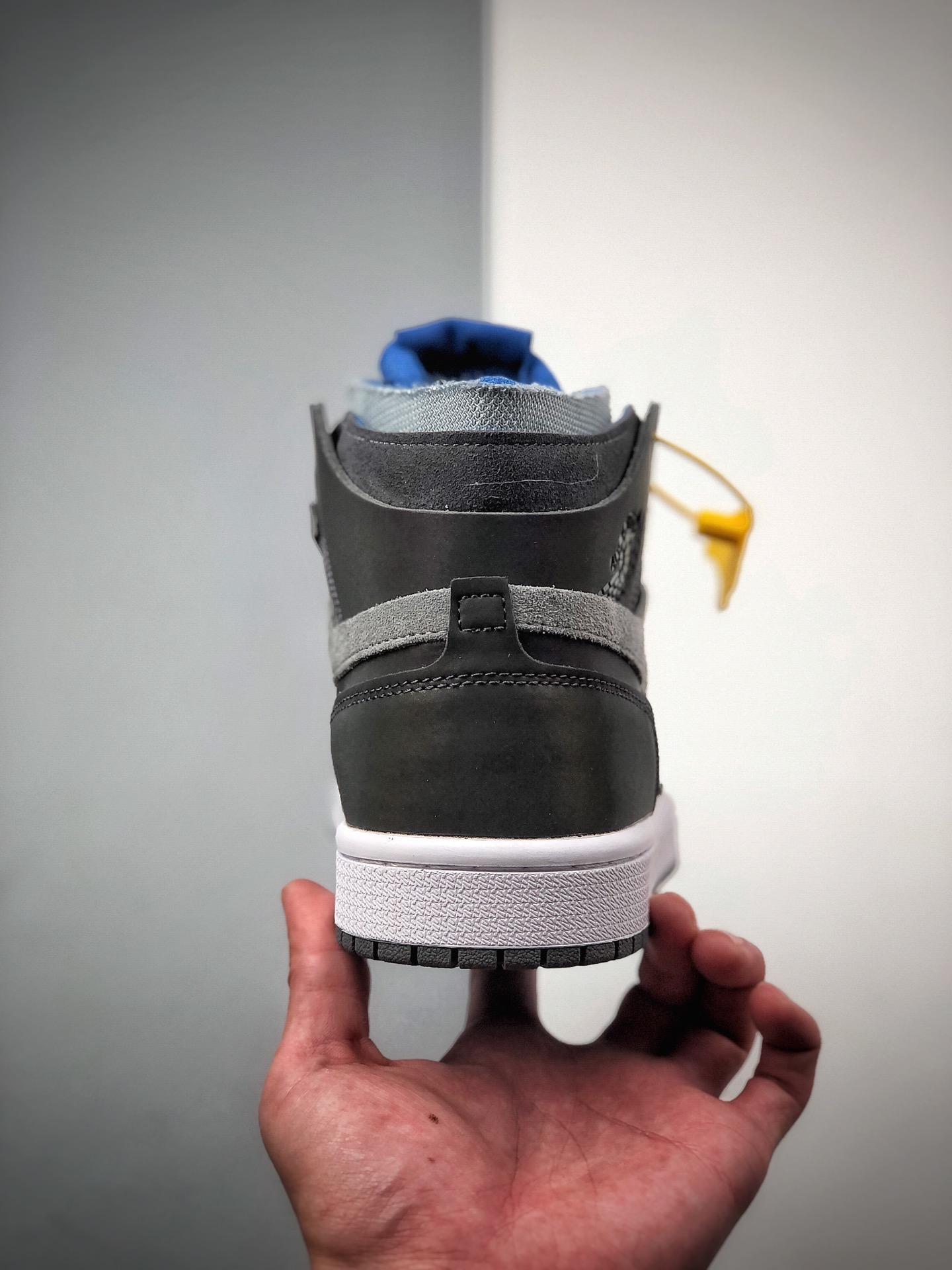 Miniatura 7
