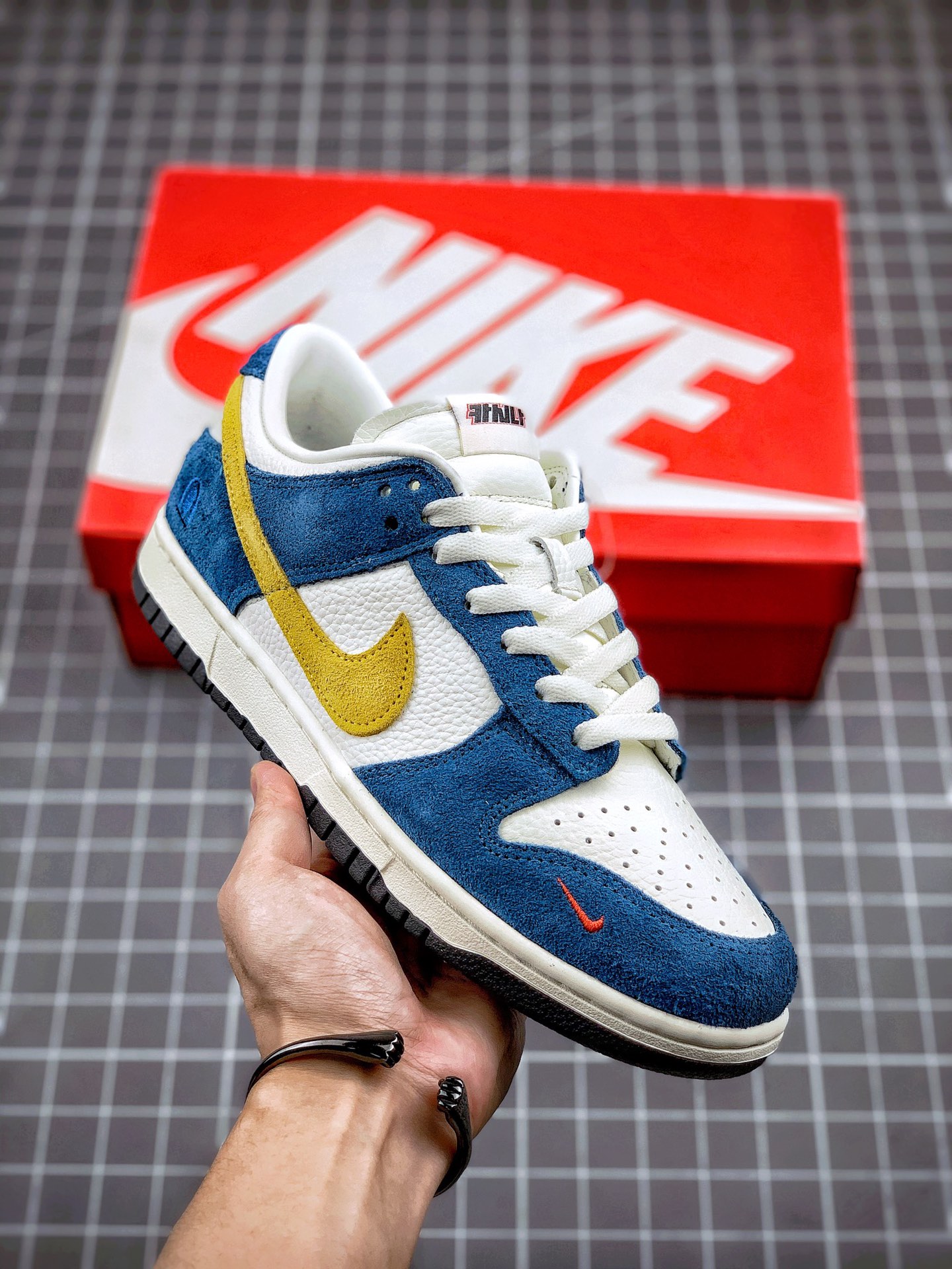 Kasina × NK Dunk SB Low“80s Bus”/ 👏 # CZ6501-100 36 36.5 37.5 38 38.5 39 40 40.5 41 42 42.5 43 44 44.5 45 46