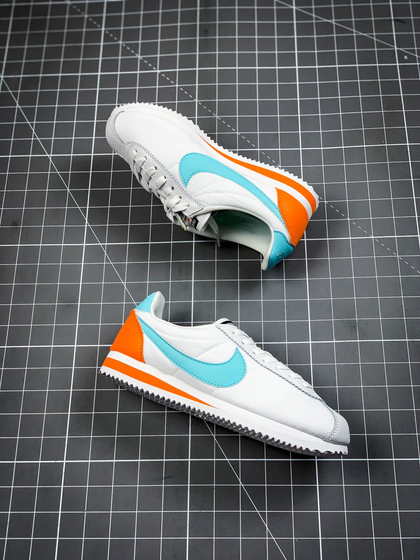 140 原装渠道订单 实体充正操作Nike Classic Cortez princess 904764-107